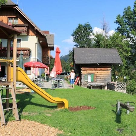 Gasthof Zierer Liezen Exterior photo